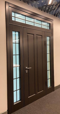 Нестандартная дверь с остеклением Нестандартная дверь с остеклением