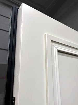 Внутренняя панель с багетом Внутренняя панель с багетом